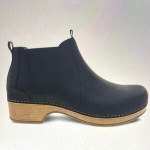 Dansko Becka Leather Pull Up Chelsea Bootie Women's Size EU 40 US 9.5